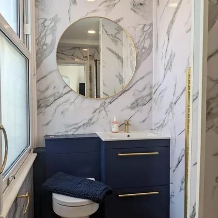 Wadsworth Harbour View 別荘 *